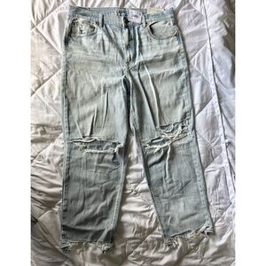 Women’s High Rise Baggy Straight Light Blue Jeans